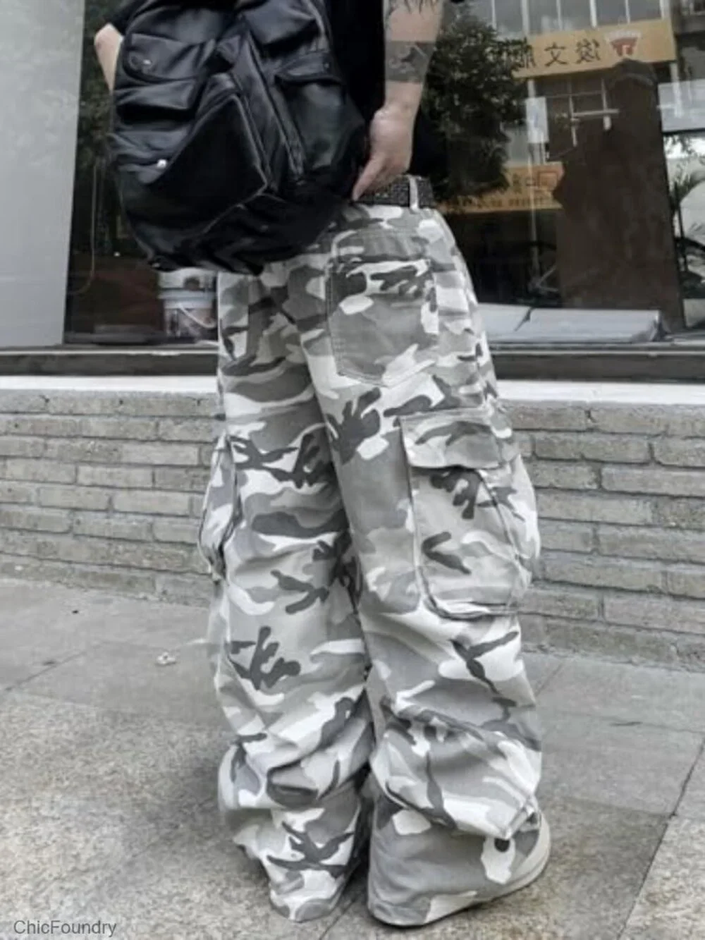 Baggy Denim Cargo Pants with Pockets Mid Weight Wide Leg Men's Jeans Streetwear